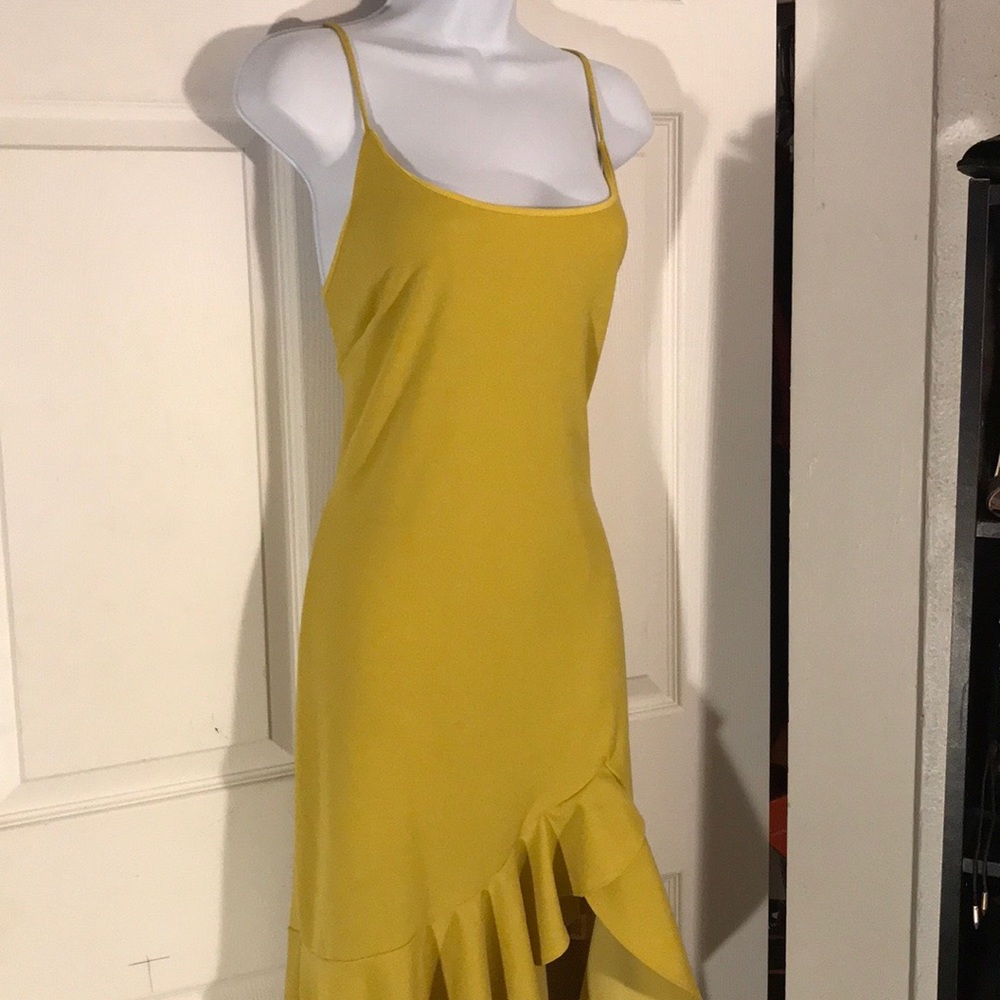 ‼️SOLD‼️ Gorgeous Maxi - Picture 3 of 9